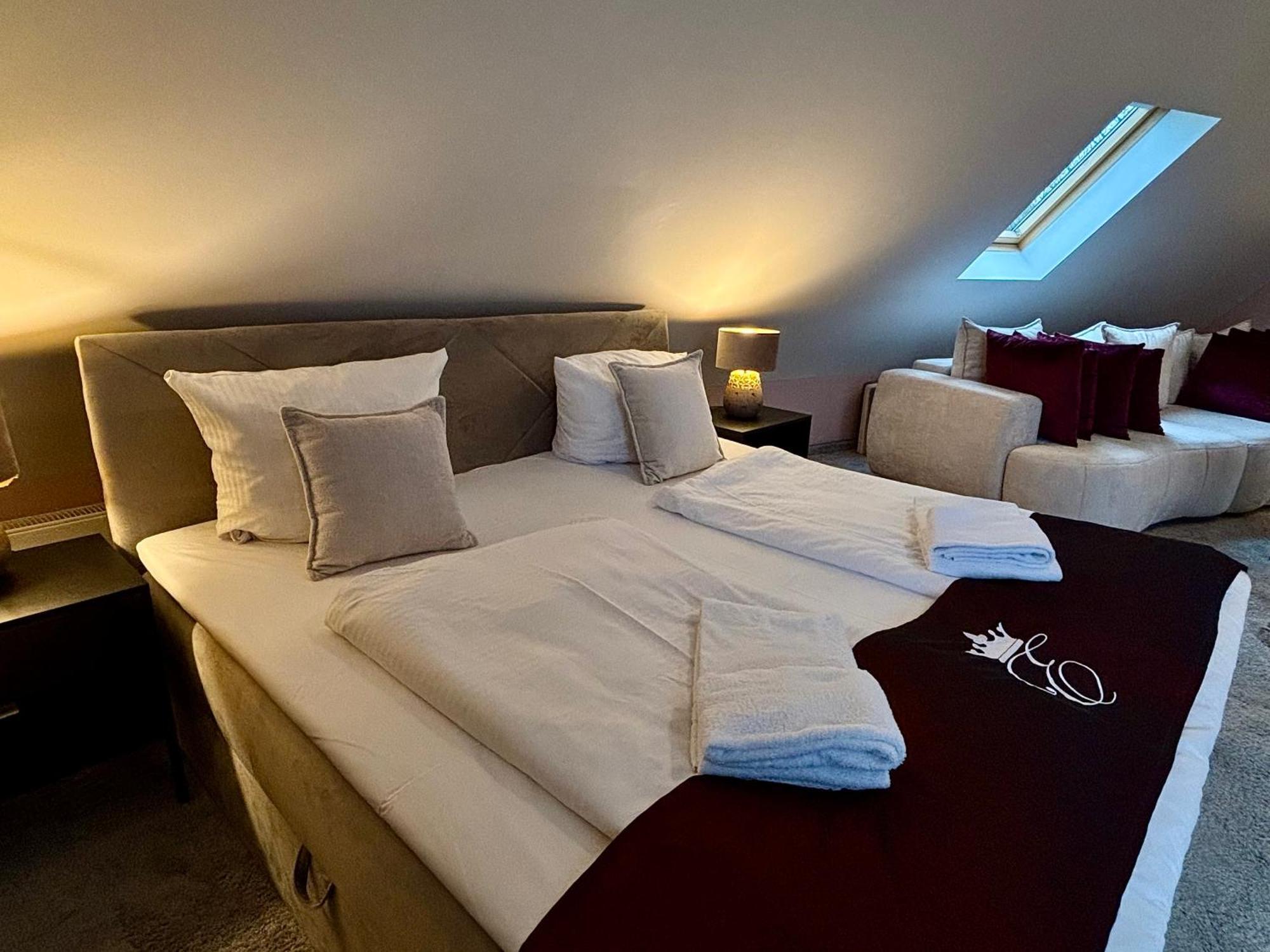Empress Boutique Hotel 3* Munich