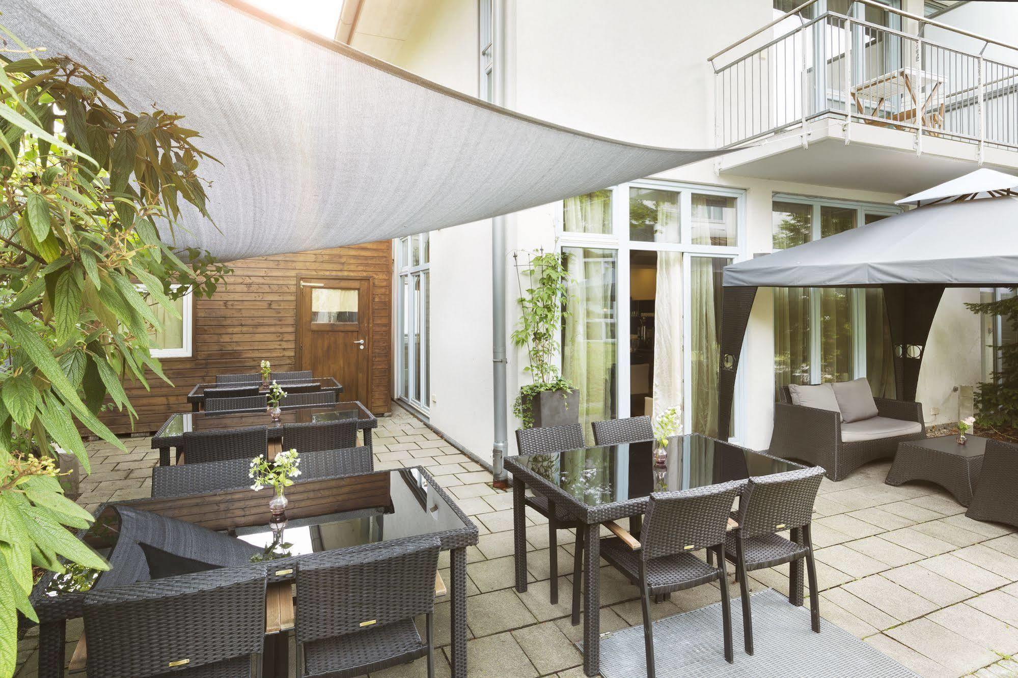 Empress Boutique Hotel 3*